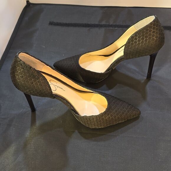 JESSICA SIMPSON WOMEN'S POINTED-TOES  SIDE CUT OUT DRESS HEEL PUMPS - Picture 7 of 14